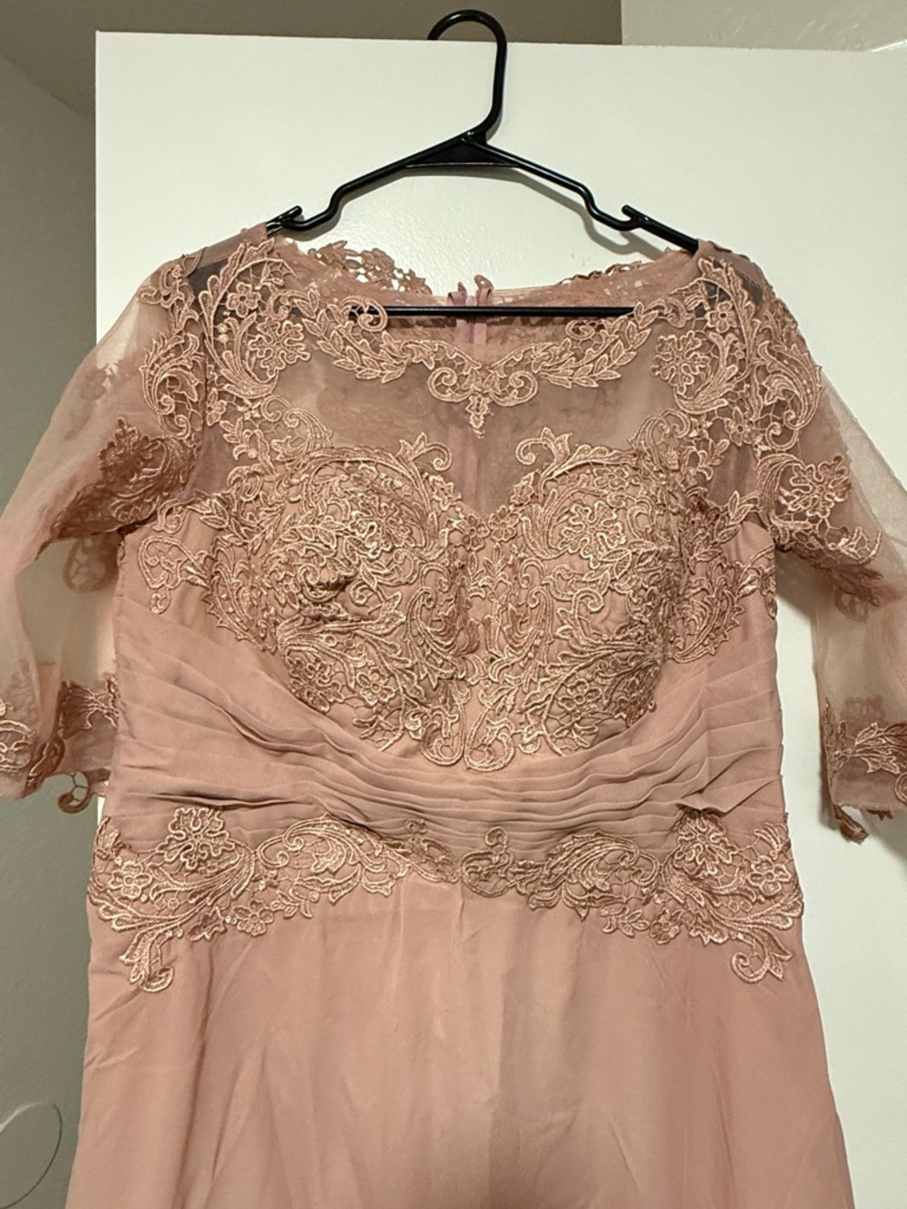 Elegant Blush Lace Evening Dress